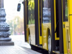 Romeo za kierownicą kradzionego autobusu. 15-latek przejechał 130 km, by podwieźć dziewczynę do szkoły