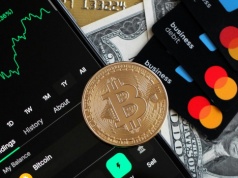 W co może inwestować "średni" Polak, który nie boi się ryzyka? Eksperci mają rady