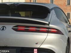 Chiński elektryk z Flash Charging w Europie. Naładuje się błyskawicznie, nawet na mrozie