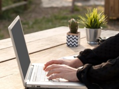 Słaby zasięg Wi-Fi w ogrodzie? Prosty patent, który to naprawi