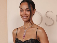 Do sypialni i na Oscary. Ta bieliźniana sukienka to hit sezonu