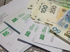 ZUS wypłaci jeszcze przed Wielkanocą. Dobre wieści dla seniorów