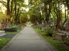 Od 19 marca opłaty za pochówek idą w górę. Wiele osób się zdziwi, za co trzeba płacić