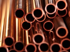 Ceny miedzi w Londynie idą w dół. Rządzi wojna na Bliskim Wschodzie