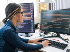 Freelancerzy blokują AI przed danymi klientów – RODO ważniejsze niż produktywność