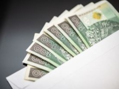 Ile dać do koperty na komunię? "Tysiąc to minimum"