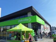 Sieć Stokrotka sprzedana! Czy sklepy znikną z Polski?