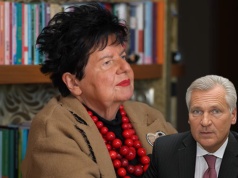 Senyszyn o obciążającej zgodzie Kwaśniewskiego na tajne więzienia CIA i imieninach z Wałęsą