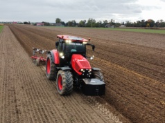 Zetor ma 80 lat i jeden dzień. Od pierwszego Z 25 do nowoczesnej Serii 6