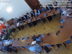 5 minut trwała dzisiejsza sesja Rady Miejskiej w Wieluniu. Dotyczyła zmian w budżecie