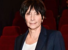 Ma "stacjonarnego" męża. Do Egiptu poleciała z innym