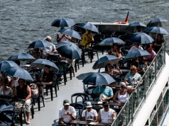 Niemcy w podróży. Rekordowe wydatki, więcej wycieczek lotniczych i rejsów