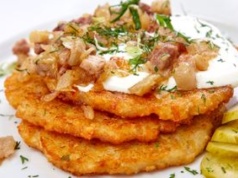 Placki ziemniaczane po góralsku to hit. Są tak sycące, że nie trzeba do nich robić gulaszu