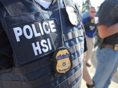 ICE deportowało do Gwatemali matkę i dwie 12-latki. Obie dziewczynki mają paszport USA