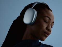 Apple prezentuje AirPods Max 2. Wystarczy kiwnąć głową, żeby nimi sterować