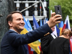 Radosław Sikorski chce być mediatorem! Chodzi o Ukrainę