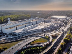 Gigantyczna farma słoneczna i napędy przyszłości. Wielkopolskie fabryki podsumowują rok