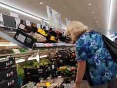 Na czym polega "efekt wabika"? Przez to wydajesz więcej pieniędzy