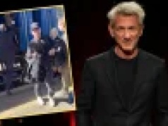 Sean Penn zamiast odebrać nagrodę pojechał na Ukrainę