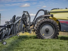Nowe opryskiwacze Hardi. Nawet 30% mniejsze zużycie ś.o.r. i precyzja przy dużej prędkości