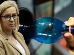 Co z kaucją za niezwrócone butelki? Minister klimatu wyjaśnia