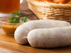 Biała kiełbasa po francusku