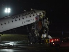 Piloci nie żyją. Samolot zderzył się z pojazdem obsługi na lotnisku w Nowym Jorku