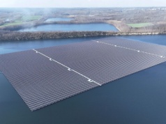 Na jeziorze w Belgii powstała największa w Europie pływająca farma fotowoltaiczna