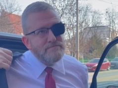 Grzegorz Braun bez zarzutów. Znów oskarża prokuratora