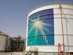 Blokada Ormuzu wymusza poważne zmiany w transporcie ropy. Saudi Aramco ogranicza dostawy do Azji