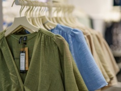 25 lat i koniec. Sieć sklepów z ubraniami znika z galerii handlowych