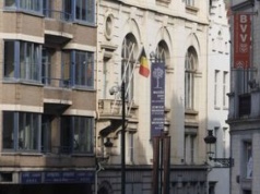 Wojsko na ulicach Brukseli. Patrole wokół synagog i instytucji