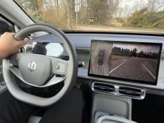 Wsiadłem do Leapmotora B10 i od razu ruszyłem w trasę. 99 900 zł będą bardzo dobrze wydanymi pieniędzmi