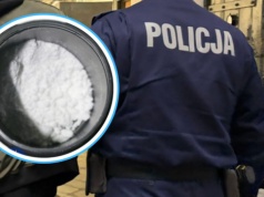 Pijany wiózł autem półmisek z amfetaminą. Ma dożywotni zakaz kierowania