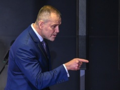 Nawrocki do dziennikarza: Pan się ogarnie i słucha prezydenta. Tusk do Nawrockiego: Proszę nie krzyczeć na dziennikarzy