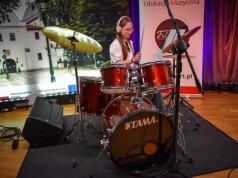 Muzyczne powitanie wiosny na Zamku Piastowskim – koncert uczniów Ogniska Muzycznego Fulnart