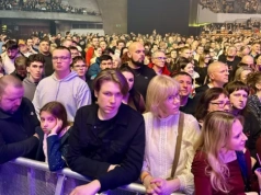 Hala Stulecia pęka w szwach. Lady Pank świętuje tutaj swoje 45. urodziny!