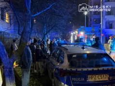 Pożar mieszkania w Śródmieściu. Poszkodowany mężczyzna w wieku ponad 80 lat