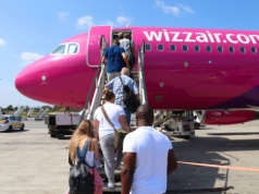 Wizz Air kasuje loty z Polski. Pasażerowie będą mieć problem z lotami na wakacyjną wyspę