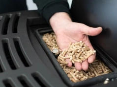 "Sypią pellet pod korek, a potem dziwią się, że jest awaria". To najbardziej powszechny błąd