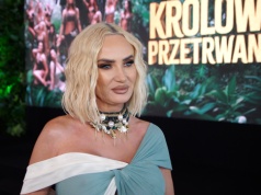 Izabela Macudzińska: Nie pochodzę z bogatej rodziny. W młodości zrywałam jabłka w sadzie na wsi, więc normalne życie nie jest mi obce
