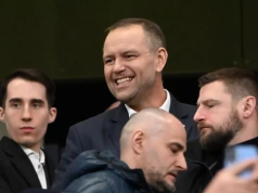 „Wojna” Karola Nawrockiego z kibicami. Padło nazwisko „winnego”, on również zawiódł