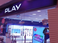 Play miał 975 mld zł EBITDAaL przy 2,75 mld zł przychodów w IV kw. 2025