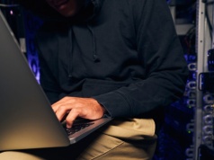 Używasz narzędzi AI? Uważaj, ta pułapka może cię sporo kosztować