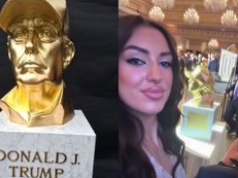 Caroline Derpienski sprezentowała Donaldowi Trumpowi... jego złote popiersie. "Podziękował"