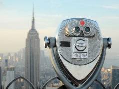 Liczba turystów odwiedzających Nowy Jork rośnie, ale gości z zagranicy jest mniej