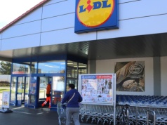 Lidl wprowadza zmiany. Niektóre sklepy będą czynne niemal całą dobę