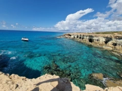 Polacy nie zawiedli. Słoneczna wyspa bardzo liczy na turystów