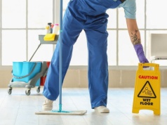 Dają etat i prawie 13 tys. zł miesięcznie. Szukają do pracy, w której nie liczy się wykształcenie