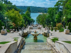 Wakacje tańsze niż nad Bałtykiem? Wskazała trzy zagraniczne kierunki. Bilety lotnicze już od 30 zł